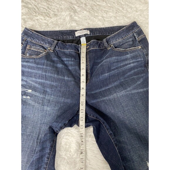 Lane Bryant Blue Jeans Skinny Girlfriend Mid Rise Womens Size 22 Distressed - Picture 6 of 14